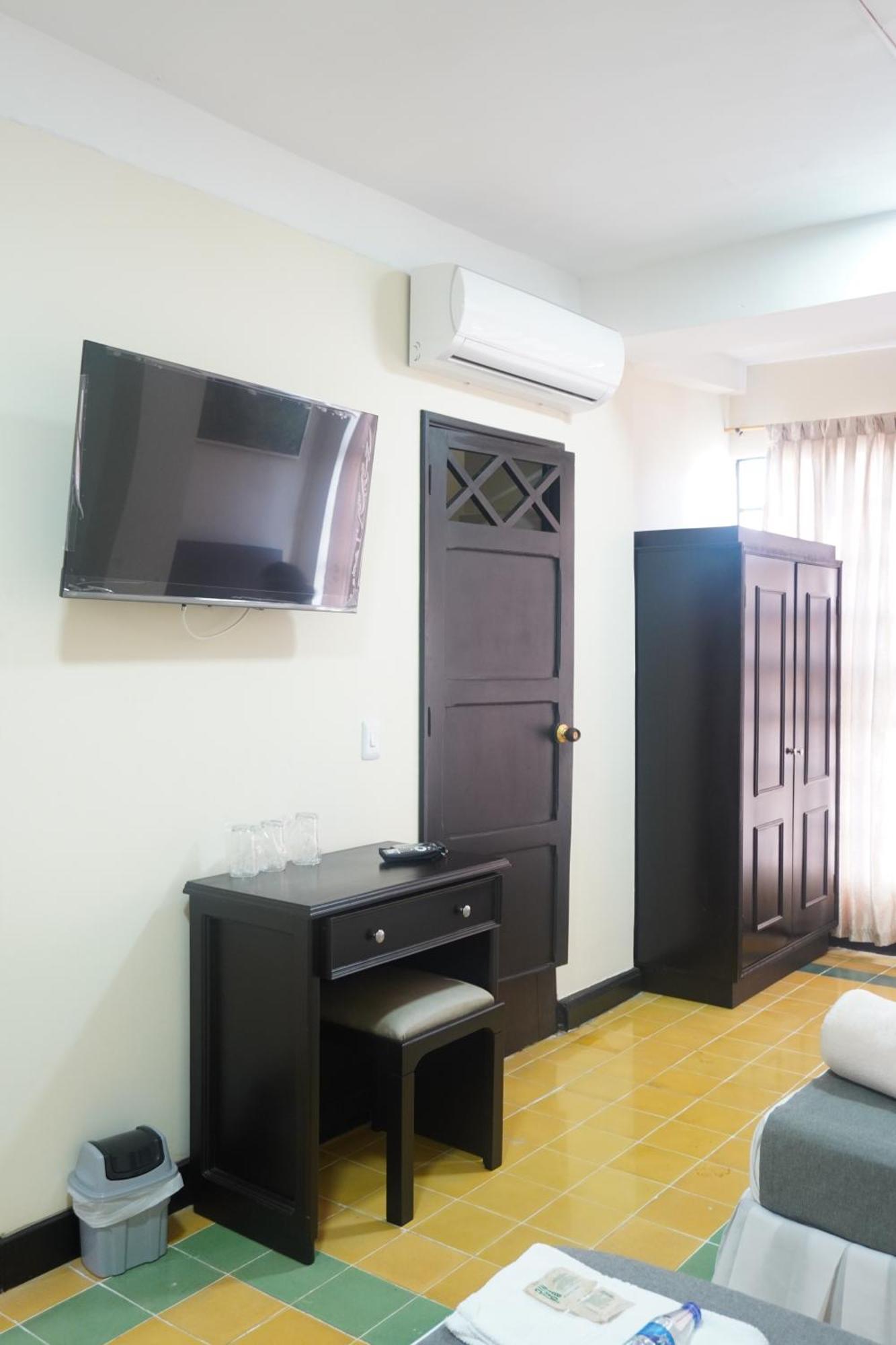 Hotel El Andino Кукута Экстерьер фото